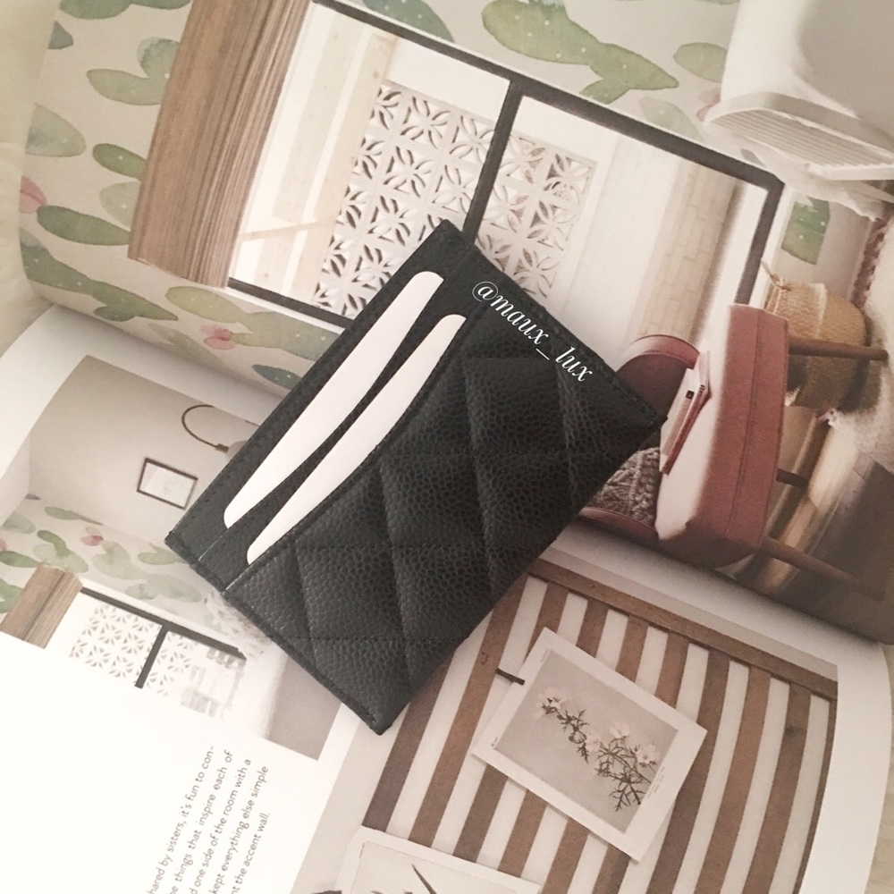 🌸SOLD🌸 Black Caviar Quilted Card Holder Wallet - Picture 7 of 8